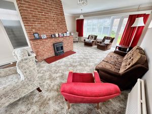 Lounge- click for photo gallery
